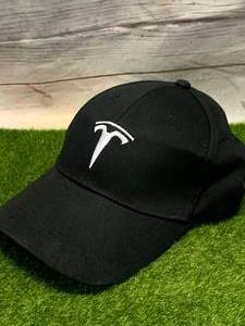 lot 23 image: TESLA HAT  CAP