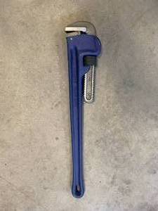 lot 79 image: BRAND NEW WILLIAMS 24 INCH PIPE WRENCH