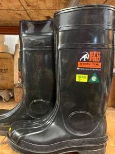 lot 117 image: BRAND NEW STEEL TOE MUCK STYLE BOOT SIZE 10