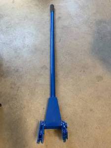 lot 118 image: BRAND NEW DELUXE PALLET PULLER 45 INCHES LONG $99 RETAIL