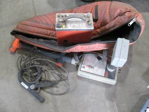 lot 75 image: Metrotech model 650 line tracer...