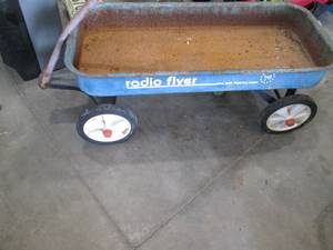 lot 76 image: Vintage blue radio flyer wagon...