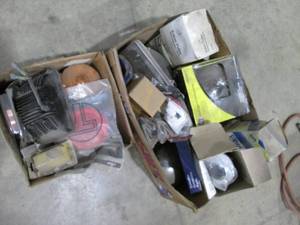 lot 110 image: Lot of assorted vehicle headlights...