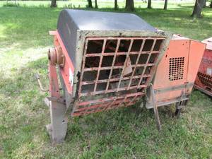 lot 7 image: Crown poly drum epoxy 8 cubic foot ...