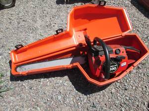 lot 36 image: Homelite 330 chainsaw with 20 bar...