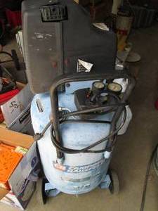 lot 60 image: Campbell Hausfeld air compressor. 2...