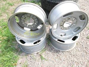 lot 24 image: 4 rims for 2011-2021 Chevy 2500-350...