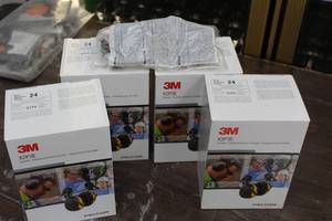 lot 662 image: Lot of (4) 3M Peltor X2P3E Earmuff (in original packaging) w Safety Glasses
