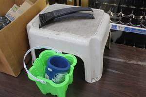 lot 696 image: Rubbermaid 1-step Stool, Scrapers, Pail, Shovel