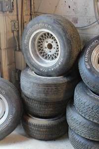 lot 709 image: Lot of (4) BFGoodrich Radial TA Tires with 5-Lug Rims HR60-15
