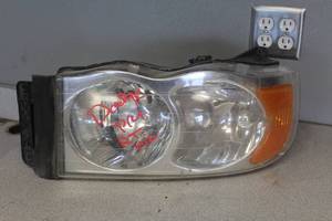 lot 766 image: Dodge Pickup Passenger Headlight Assembly
