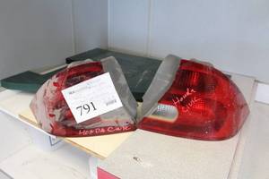 lot 791 image: Honda Civic Driver Taillight Assembly (Builders Quality)