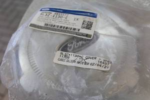 lot 824 image: Ford Chrome Wheel Cover (New In Package)