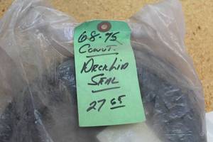 lot 835 image: 1968-1975 Chevrolet Corvette Deck Lid Seal (New )