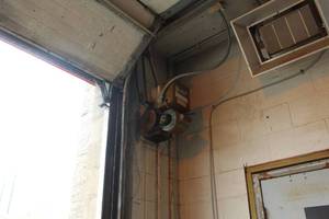 lot 885 image: Powermaster Sidewinder Garage Door Opener