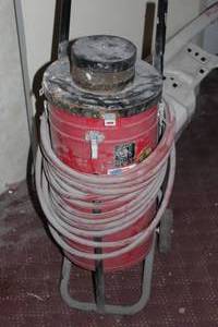 lot 932 image: Matco Sandblaster