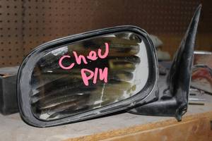 lot 946 image: Chevrolet Pickup Driver Mirror (Builders Grade)