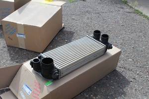 lot 1053 image: 2018 Ford F-150 Inner Cooler