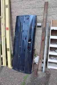 lot 1058 image: Ford Tailgate