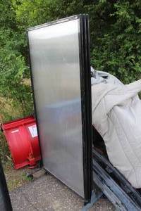 lot 1067 image: Plastic Rolling Partition