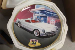 lot 954 image: 1953 Chevrolet Corvette Collectors Plate