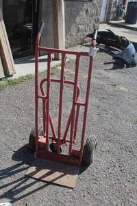 lot 1073 image: Moving Dolly
