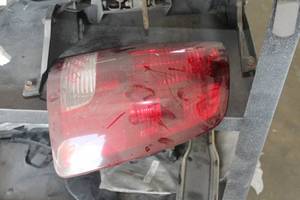 lot 1085 image: 2010 Dodge RAM Taillight Assembly