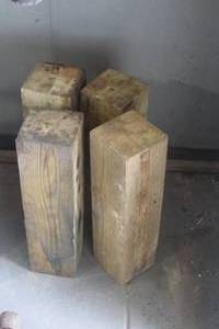 lot 1189 image: Lot of (4) Wooden Tire Chucks