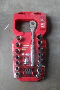 lot 1118 image: Husky Socket Set
