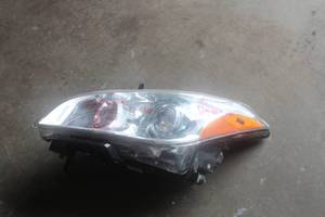 lot 1130 image: 2011-2014 Infinity Headlight Housing (Builders Grade)