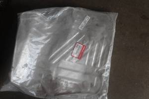 lot 1139 image: Honda Plate (New)