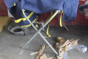 lot 1159 image: Foldable PaintBody Repair Stand