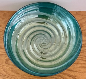 Amazing Art Glass Bowl