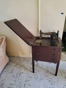 Sewing Machine