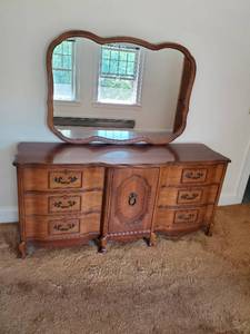 Basset Furniture Lowboy Style Dresser