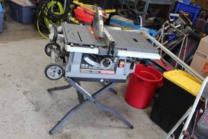 lot 307 image: Craftsman 10 Portable Table Saw
