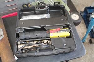 lot 316 image: Induction Innovations Professional Mini-Ductor with Case