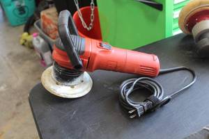 lot 320 image: Griots Random Orbital PolisherWaxer