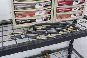 lot 350 image: Lot of (40) Hose Connectors