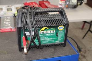 lot 357 image: NAPA Outdoorsman 612V Battery Charger