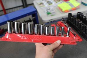 lot 365 image: Snap-On Socket Set 11-piece