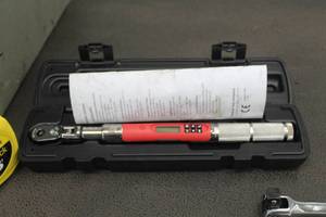 lot 369 image: Snap-On Techangle Steel Micro 14 Electronic Torque-Angle Wrench w Case