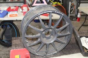 lot 406 image: Team Dynamics Display Rim