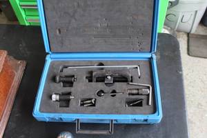 lot 329 image: VW Diesel Timing Kit w Case
