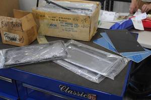 lot 462 image: Lot of (1 Box) License Plate Frames