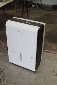 lot 479 image: 2021 Pelonis PAD40C1AWT 42-Pint Dehumidifier