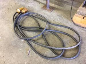 lot 22 image: Heavy Duty 20A-120208V Extension Cord