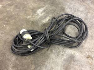 lot 46 image: 20Amp  - 125V 35ft Extension Cord