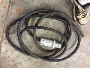 lot 49 image: 20ft 63 Heavy Cord