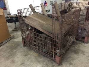 lot 57 image: Heavy Duty Collapsible Wire Cage